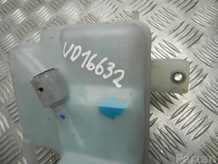 TOYOTA 9R YARIS (_P13_) 2014 Expansion Tank, brake fluid